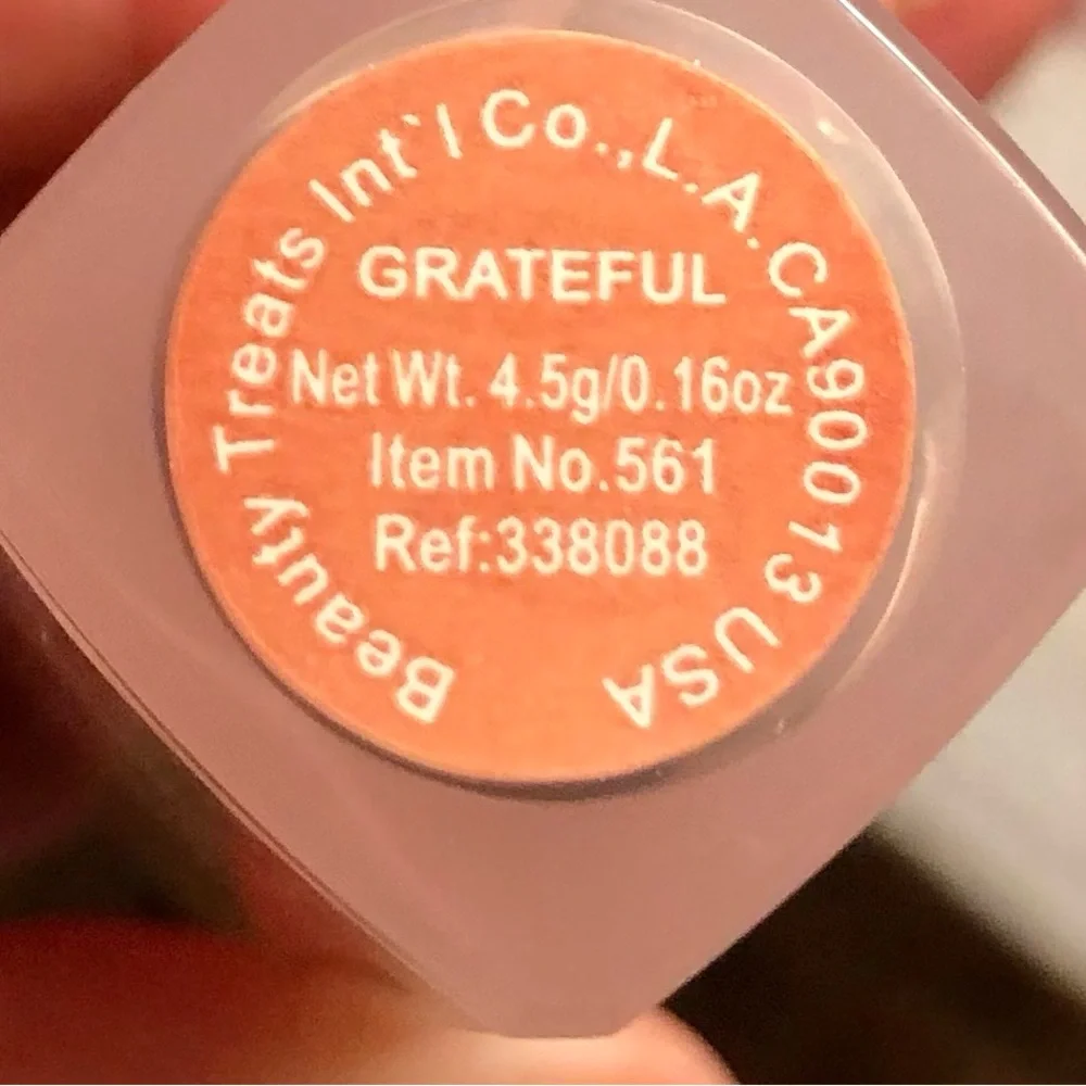 Beauty Treats Treat Yourself high shine lipstick Color: Grateful # 561 | NEW
